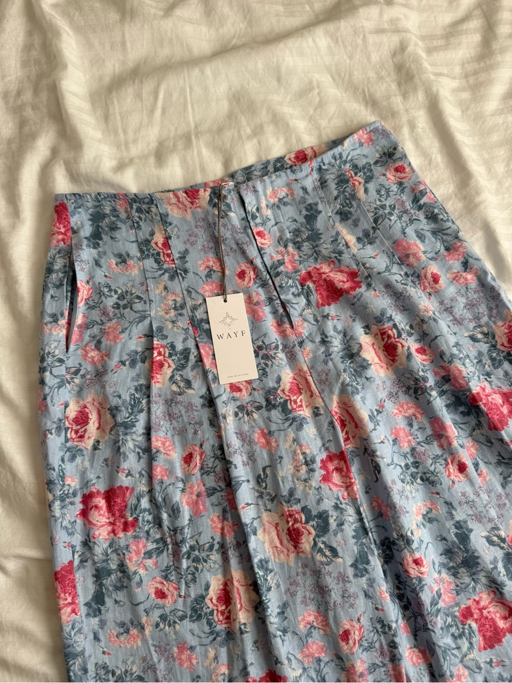 WAYF Blue Floral Linen Blend Wide Leg Pants — Size L (New with Tags)